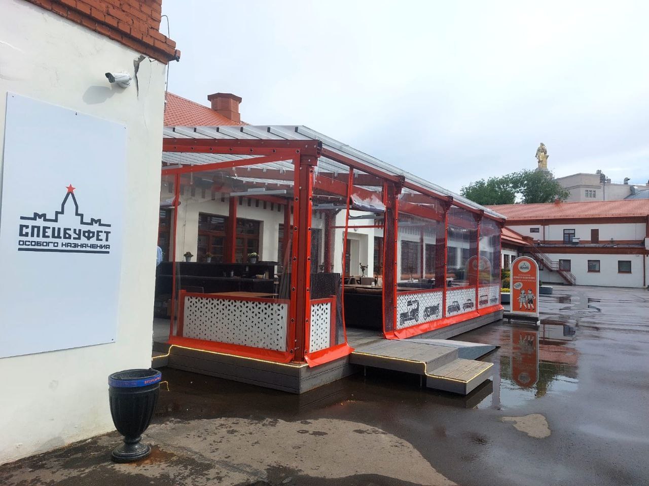 ПВХ шторы для летней террасы кафе в Старой Торопе